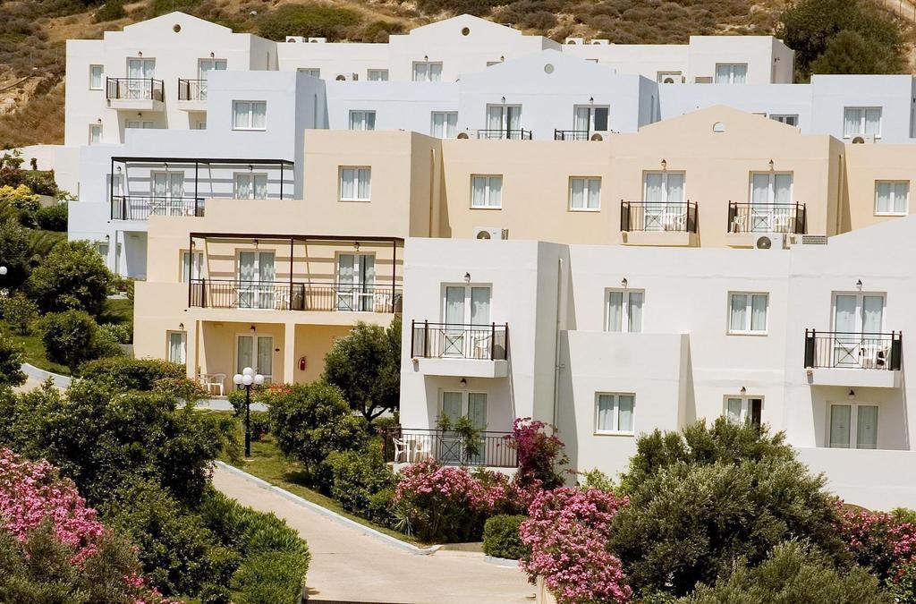 Sunshine Crete Village Ierápetra Eksteriør bilde
